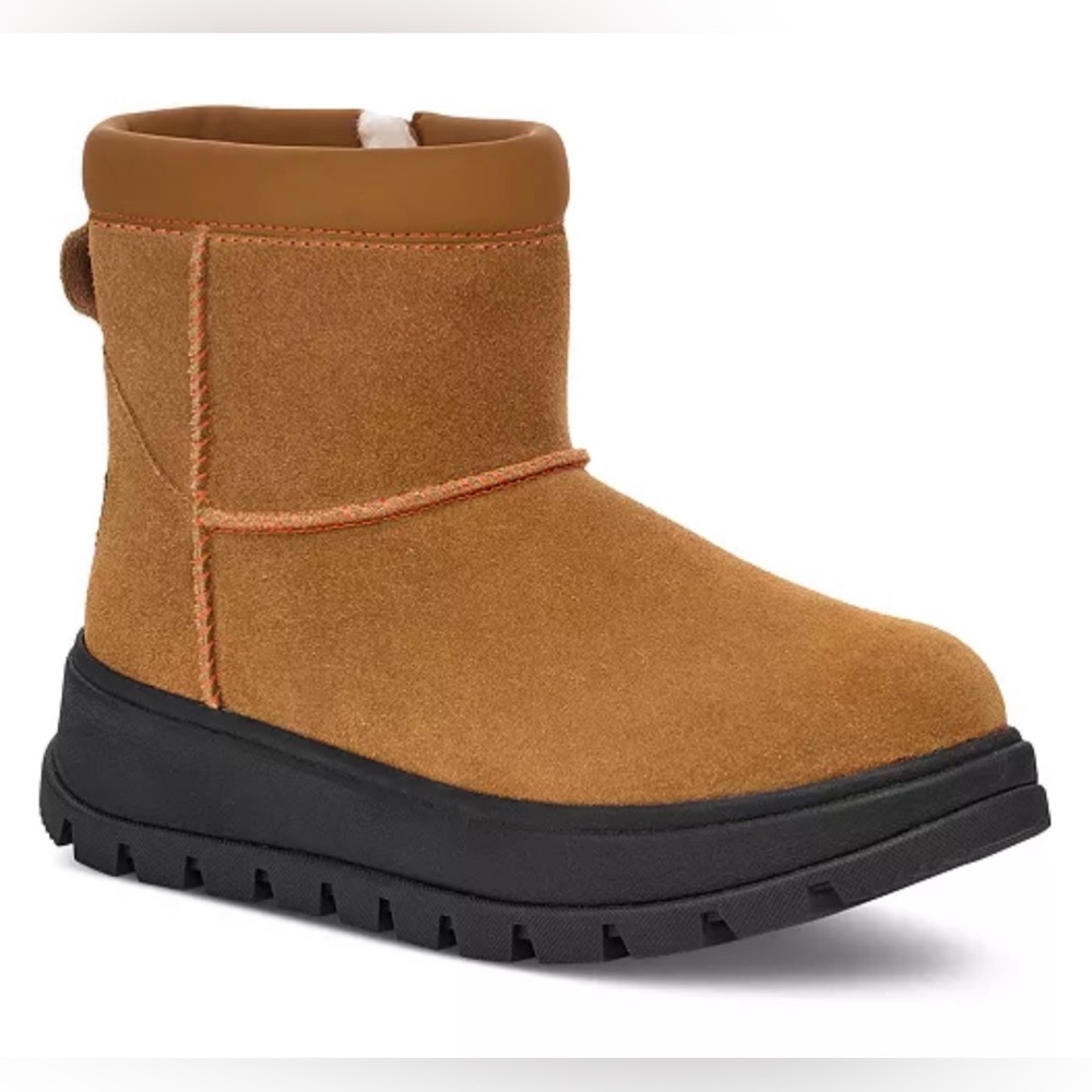 Koolaburra By UGG
Women's Koola Mini Hybrid Booties 9M New without Box.